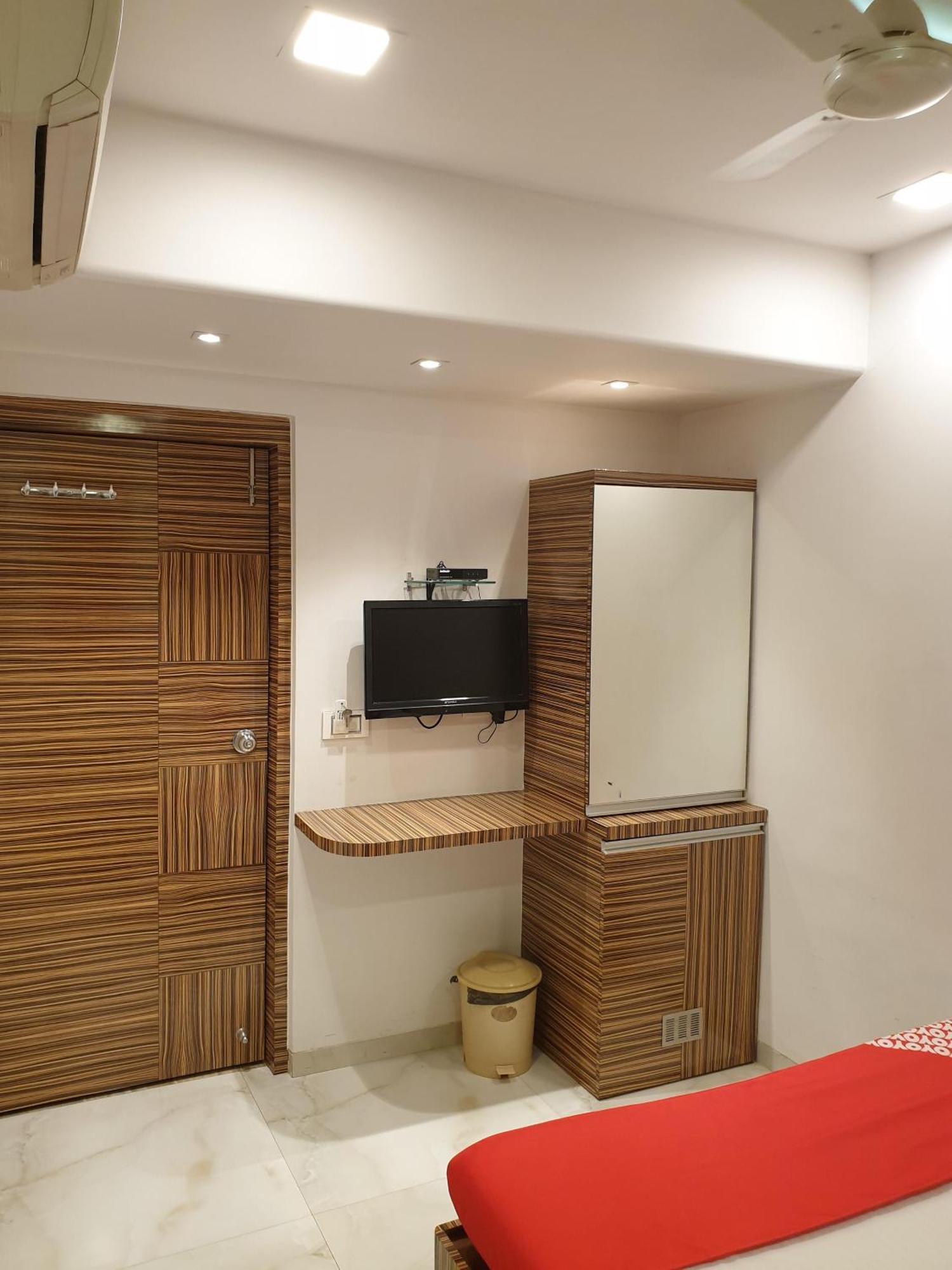 Hotel Gulf Mumbai Dış mekan fotoğraf